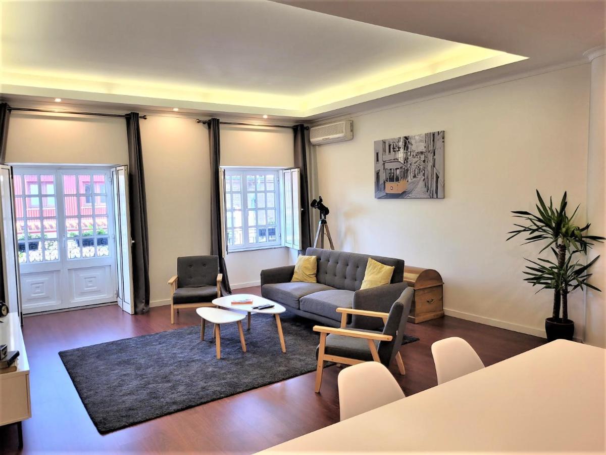 Charm City Center Apt 140M2 & Free Parking Apartman Braga Kültér fotó