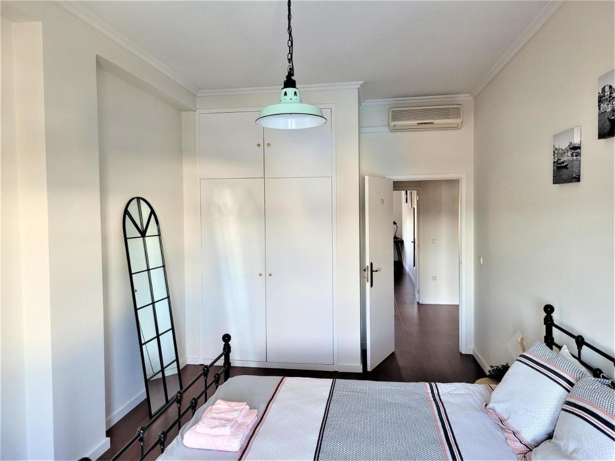 Charm City Center Apt 140M2 & Free Parking Apartman Braga Kültér fotó