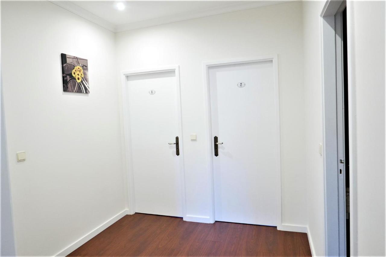 Charm City Center Apt 140M2 & Free Parking Apartman Braga Kültér fotó