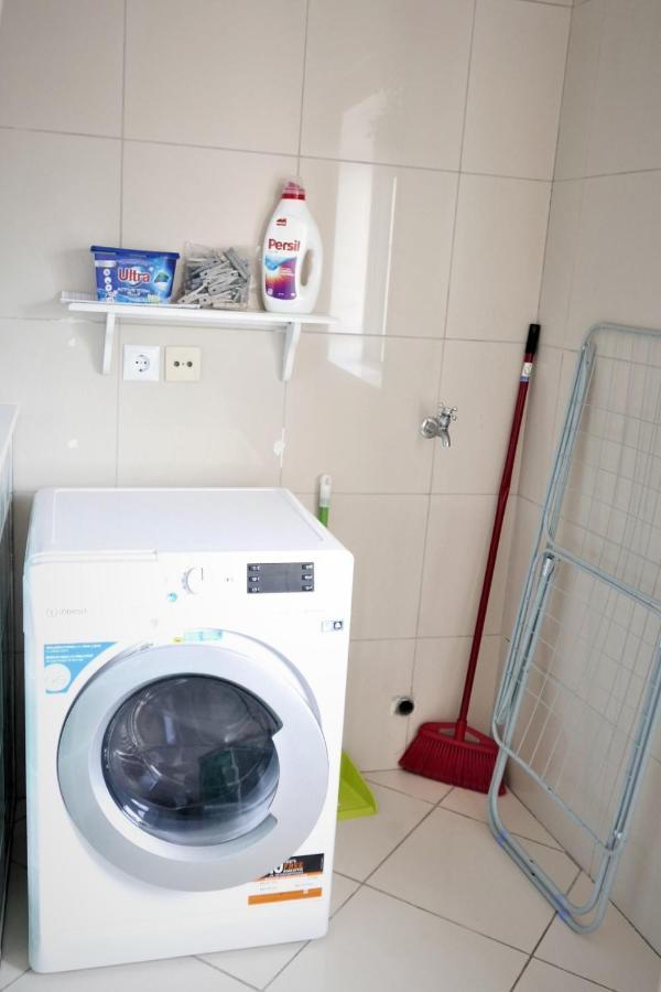 Charm City Center Apt 140M2 & Free Parking Apartman Braga Kültér fotó